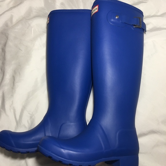 Hunter Blue Tall High Rain Boots - Picture 12 of 14